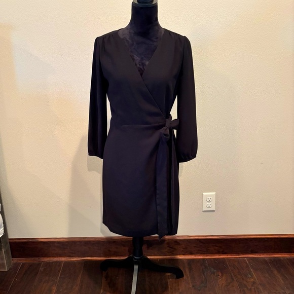 J. Crew Black Classic Wrap Dress, size 2, Closet Staple LBD Office Church Event - Picture 1 of 14